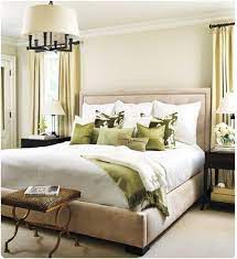 White Cream And Green Bedroom Classic Bedroom Green Bedroom Design Comfortable Bedroom