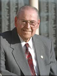 Dr William Parks “Bill” Dukes (1920-2015)