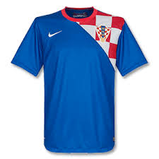 5.0 out of 5 stars 1. Croatia Football Shirt Archive