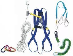 Berbagai peraturan pemerintah mengenai aspek teknis ini telah peraturan tersebut mensyaratkan antara lain bahwa tempat kerja haruslah bersih, mempunyai penerangan yang cukup, dan berventilasi cukup. Http Oshe Uthm Edu My V2 Images Doc Machinery Safety Section Guidelines001 007 Pdf