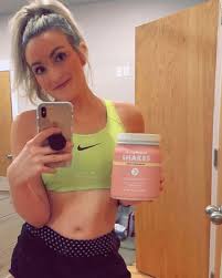 Check spelling or type a new query. Fans Emport Jamie Lynn Spears Macht Werbung Fur Diat Shake Promiflash De