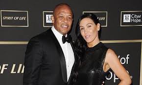 My manager steve lobel had given me his number. Dr Dre S Estranged Wife Nicole Young Demands In Person Testimony From Music Mogul Ex Daily Mail Online