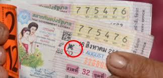 และหากนักเสี่ยงโชค เป็นคนช่างสังเกตอย่างละเอียด หรือนำลอตเตอรี่งวดเก่าๆ มาดูก็จะพบว่า นอกจาก 4 ตัวการ์ตูนที่มีไม่ซ้ำกัน. à¸Šà¸²à¸§à¸š à¸²à¸™ à¸•à¸²à¸¡à¸«à¸²à¸ªà¸¥à¸²à¸à¸ à¸™à¹à¸š à¸‡à¸— à¸¡ à¸£ à¸›à¸à¸²à¸£ à¸• à¸™