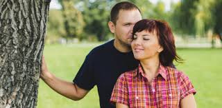 It would take a particularly brazen cheater to regularly text the other person right in front of you. Are You A Good Girlfriend Find Out Now Proprofs Quiz
