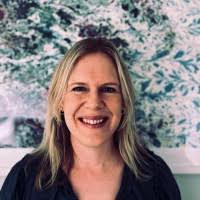 Aimee Minter's Instagram, Twitter & Facebook