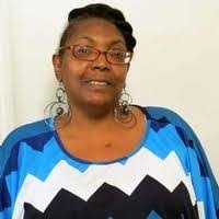 Mozelle Jones's Instagram, Twitter & Facebook