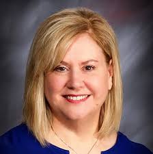 Eileen Schultz's Instagram, Twitter & Facebook