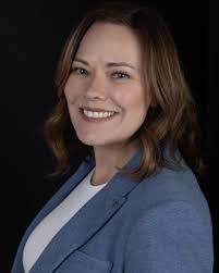 Kathleen Dillard's Instagram, Twitter & Facebook