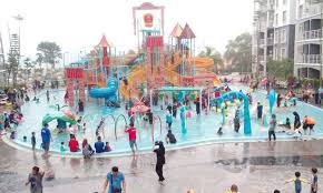 If you take a taxi to the park, negotiate a rate for the driver to wait for you for the day, as it can be difficult to find a return ride home otherwise. Gold Coast Melaka International Resort Promotion Rates Online