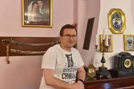 Zbigniew girzynski is leading his position as one of the best professionals among the top historian. Zbigniew Girzynski Odchodzi Z Pis Sprawdz Kim Jest Posel Ktory Pozbawia Kaczynskiego Wiekszosci Super Express Wiadomosci Polityka Sport