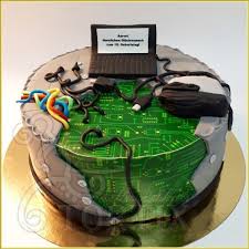 Zum Geburtstag Fur Computer Profi In 2020 Lustige Geburtstagskuchen Geburtstag Kuchen Dekorieren Kuchen Geburtstag