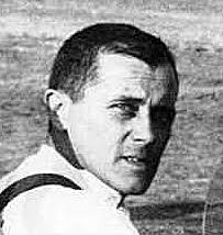 Location of photo with fountains and ducks