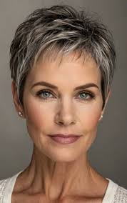 Macie Skinner (macieskinner)