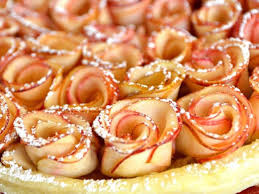 Tarte Aux Pommes Bouquet De Roses Tarte Aux Pommes Gateau Fruits Rouges Tarte