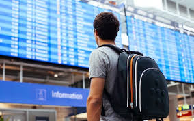 Canadians and permanent residents who are fully vaccinated are now able to enter the country without having to quarantine — provided they have proof of inoculation. Border Open To International Students Travelling To Canada Canadianvisa Org