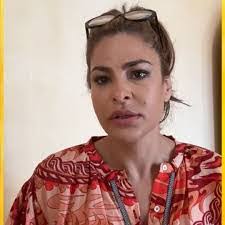 Olive Marks's Instagram, Twitter & Facebook