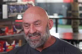 Garth Collins's Instagram, Twitter & Facebook