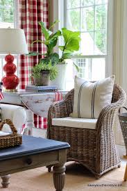 I'm in the process of collecting bits and pieces for when i get my own place, with the plan to decorate the house with an 'america' theme (i'm a tad obsessed with it!). Stars And Stripes In The Sun Room Country House Decor Farmhouse Chic Decor Home Decor