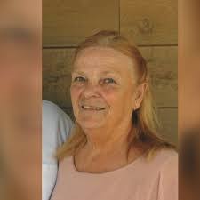 Corinne Staats's Instagram, Twitter & Facebook