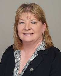 Luann Gill's Instagram, Twitter & Facebook