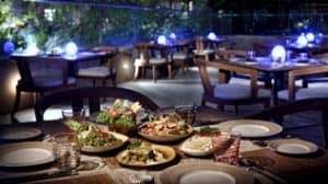 مطعم موفنبيك في الرياض