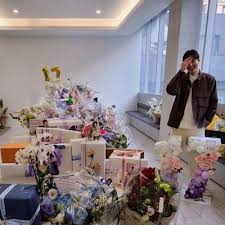 Paa Kwesi Thompson (@KwesiThompsonGh)