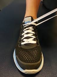 Lace Em Up Making A Minimal Shoe Into A Stability Shoe Irunfar Com Minimal Shoes Hip Problems Overpronation
