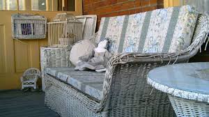 Conservazione, ordine in casa, articoli in vimini, cestini, appendini cuscini per divani, soffici e comodi. Poltrone In Vimini Mobili Per Un Giardino Da Sogno Dalani E Ora Westwing