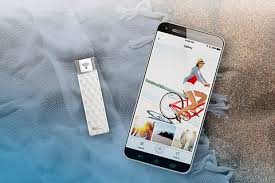 Included with ours was the sandisk ultra 32gb microsd card. Sandisk Connect Wireless Stick 32gb Usb Flash Drive Alzashop Com