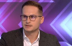 Újabb tragikus hír érkezett: mindössze 27 évesen elhunyt a magyar  televíziós tehetség, Babik Barbara