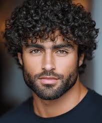 Top 31 Curly Hairstyles for Guys: Stylish & Modern Looks