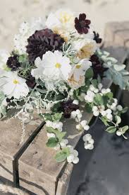 Black And Gold Flowers Arrangements Majestic Beach Wedding Ideas Gold Wedding Bouquets Wedding Flowers Wedding Flower Arrangements