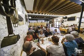 Office de tourisme de gaillac. Domaine De Gaillac Sauclieres Restaurant Tourisme Aveyron