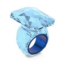 We haven't gotten to this company yet, but if you follow it you'll be the the first to know when diamond crystal brands makes some noise. Swarovski S First Collection Under New Creative Director Is Crazy Beautiful Jck