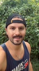 Tonight’s the night! I’m performing at @the5spotnashville with  @charleswalkermusic . Doors open at 8 PM— come early, grab a drink, and  check out my new merch., Tickets at the link in bio 🎟️