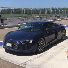 R8color I Love This Particular Shade Newr8 Bluer8 V10 5 2l 610hp Audiquattroexperience Oooo Audidriven What Else Audi Sport Audi Rs Audi R8