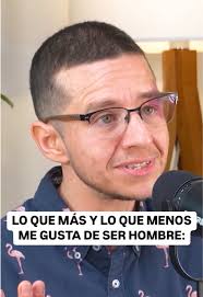 Daniel nos cuenta cómo fue su proceso de transición. @Loren Daniel  Escúchalo completo en Más Allá del Rosa en Spotify y YouTube 👈🏼