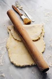 Dorian cuisine.com Mais pourquoi est-ce que je vous raconte ça... : Quand  tu n'as plus de pâte feuilletée tu n'as qu'à la faire ! Pâte feuilletée  express en 15 minutes chrono… Tome