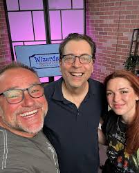 On @wizardspod I talk with the lovely and talented @daviddeluise and  @jenniferstone how much fun I had