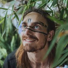 Davis 𖣐 Waves (@lunarsundance) • Instagram photos and videos