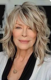 Deborah Fisk's Instagram, Twitter & Facebook