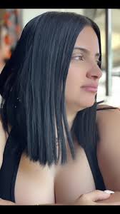 Hola como estan no se pierdan mi live ….. 🙏🏻✌️👑💋😘🎼🎧📽️🎥🫶🏻…..  #gatita #unica #laguaira #sigueme #viral #videoviral #modelo #celyveronica  #ccs #compartir