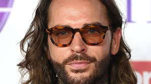 Secret way 'Lothario' Pete Wicks bags showbiz women with 3 'pulling  superpowers' amid Danielle Harold romance rumours