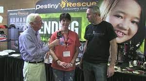 Armando Davidson's Instagram, Twitter & Facebook