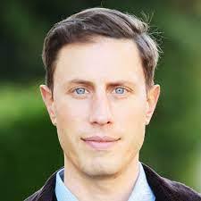 Ian Richer's Instagram, Twitter & Facebook