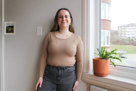 Society told me to love my big breasts. I never did | CBC News