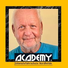 Ein echtes Urgestein ist ab sofort bei uns 🤩Herzlich Willkommen im Team  lieber Peter Rohde. Peter bildet euch hauptsächlich in den Klassen A, B und  BE aus und ist für jeden Spaß