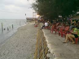 Pantai cermin merupakan salah satu objek wisata yang ada di kabupaten serdang bedagai, sumatera utara, indonesia. Berkunjung Ke Pantai Pantai Menawan Di Medan