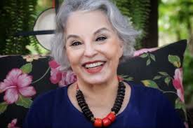 Morre Dona Iris, ex-deputada federal, ex-senadora e viúva de Iris Rezende