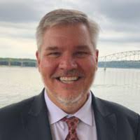 900+ profilů „Borneman“